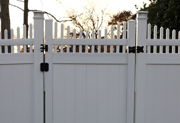 Palace Solar Light Caps on Picket Top Gate