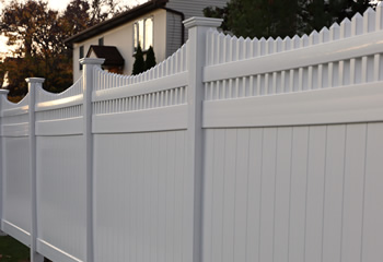 Scalloped Picket Top Side View